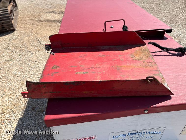 image for item IE9204 T&S Manufacturing Trip Hopper range feeder