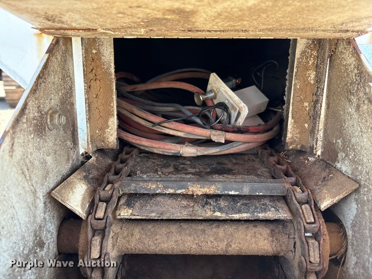 image for item IE9204 T&S Manufacturing Trip Hopper range feeder