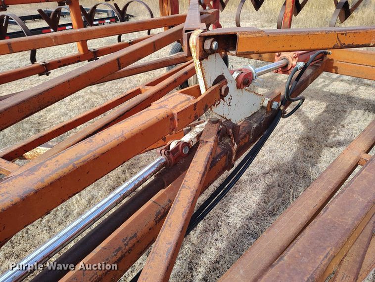 image for item IH9336 Crustbuster field cultivator