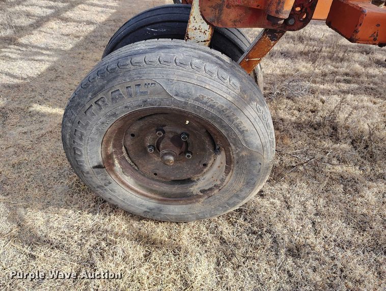 image for item IH9336 Crustbuster field cultivator