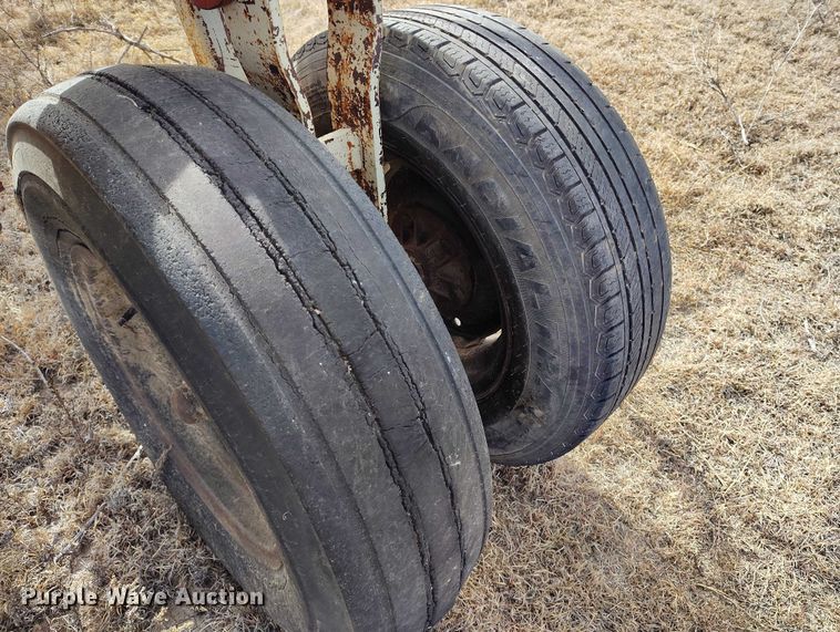 image for item IH9336 Crustbuster field cultivator