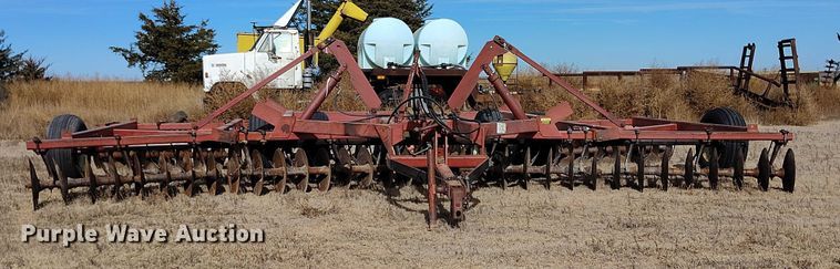 image for item IH9337 International 490 tandem disk