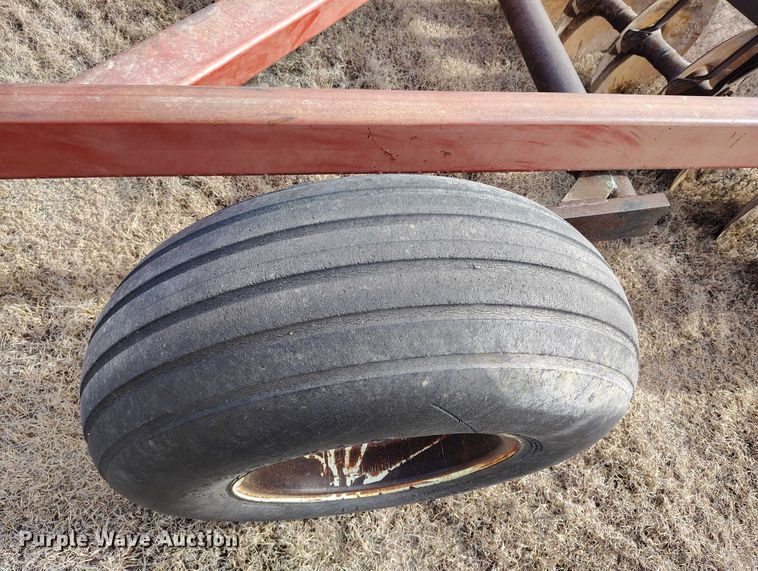 image for item IH9337 International 490 tandem disk