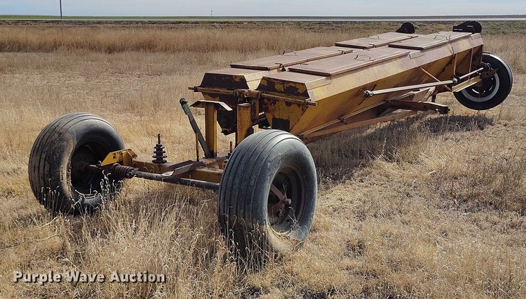 image for item IH9339 Barber drop spreader