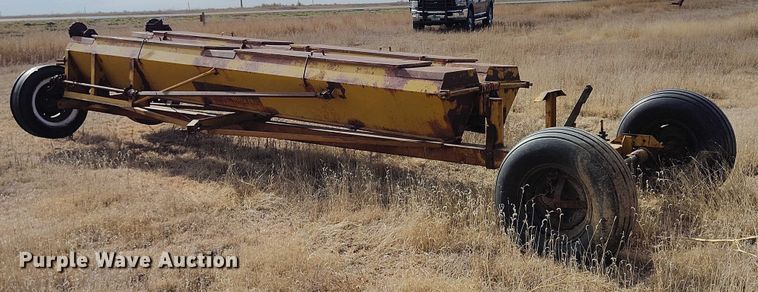 image for item IH9339 Barber drop spreader