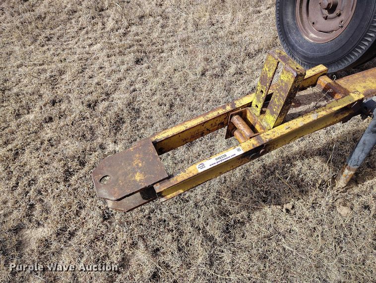 image for item IH9339 Barber drop spreader