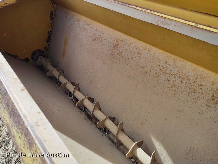 image for item IH9339 Barber drop spreader