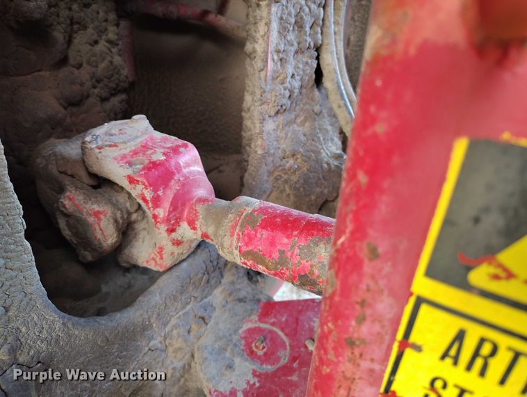 image for item IH9340 1979 Versatile 855 4WD tractor