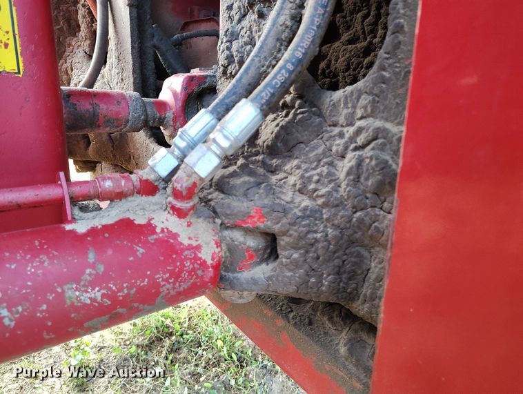 image for item IH9340 1979 Versatile 855 4WD tractor