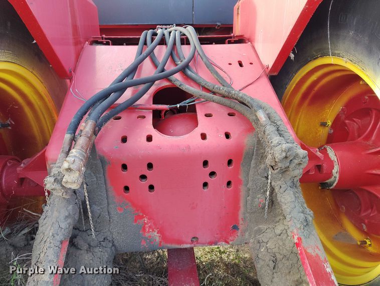 image for item IH9340 1979 Versatile 855 4WD tractor