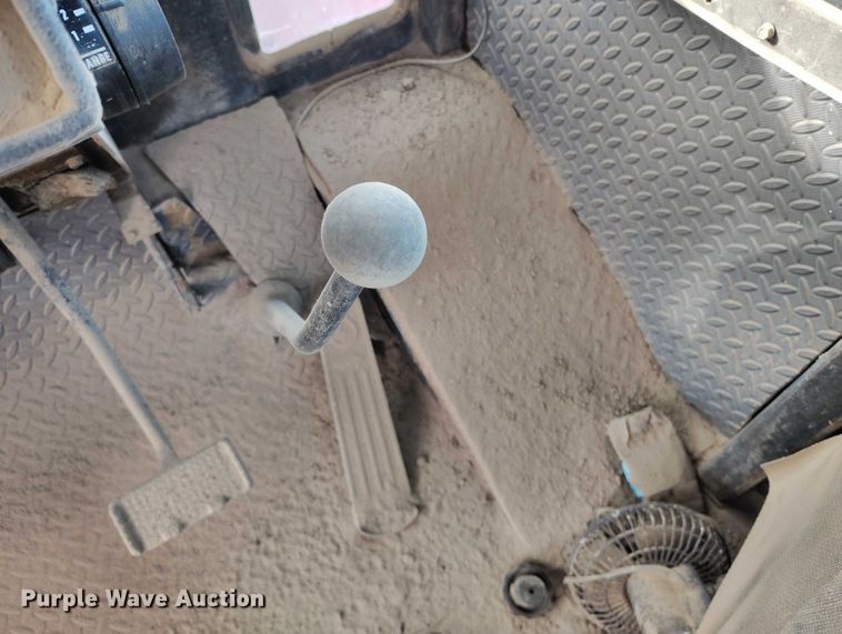 image for item IH9340 1979 Versatile 855 4WD tractor