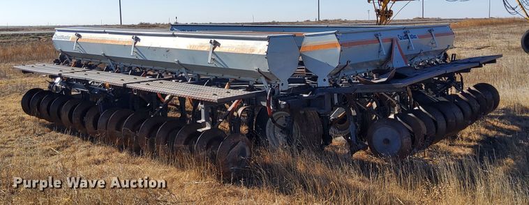 image for item IH9341 Crustbuster 3200 TS grain drill