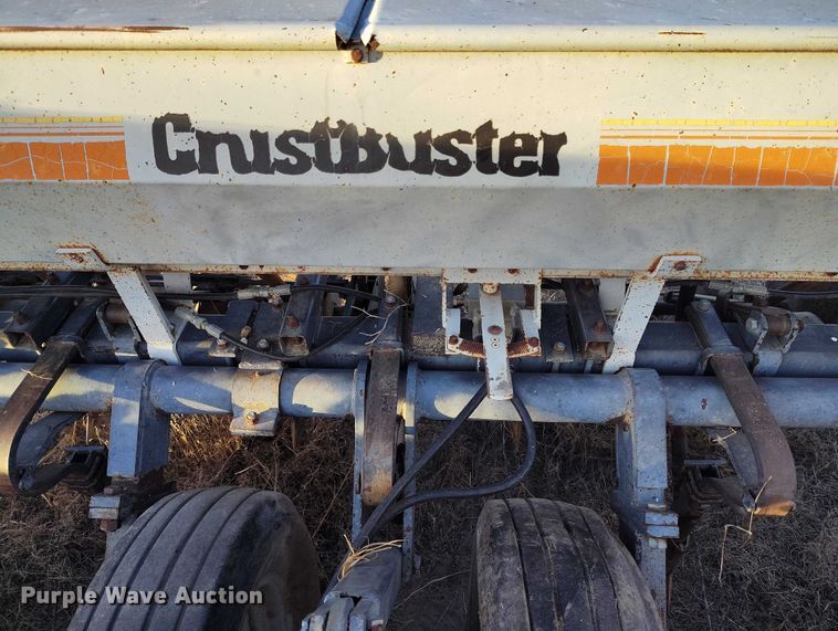 image for item IH9341 Crustbuster 3200 TS grain drill