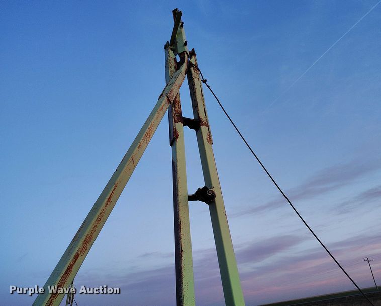 image for item IH9342 John Deere LZ 812 grain drill