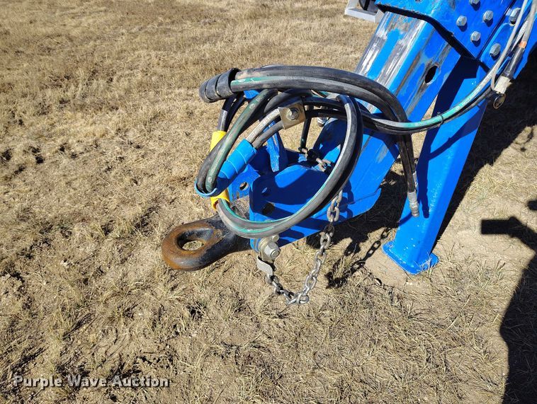 image for item IP9738 2015 Landoll 5531-40X10 grain drill