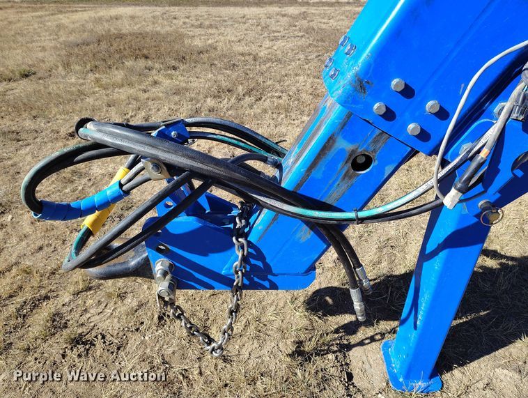 image for item IP9738 2015 Landoll 5531-40X10 grain drill