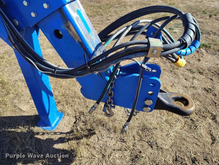 image for item IP9738 2015 Landoll 5531-40X10 grain drill