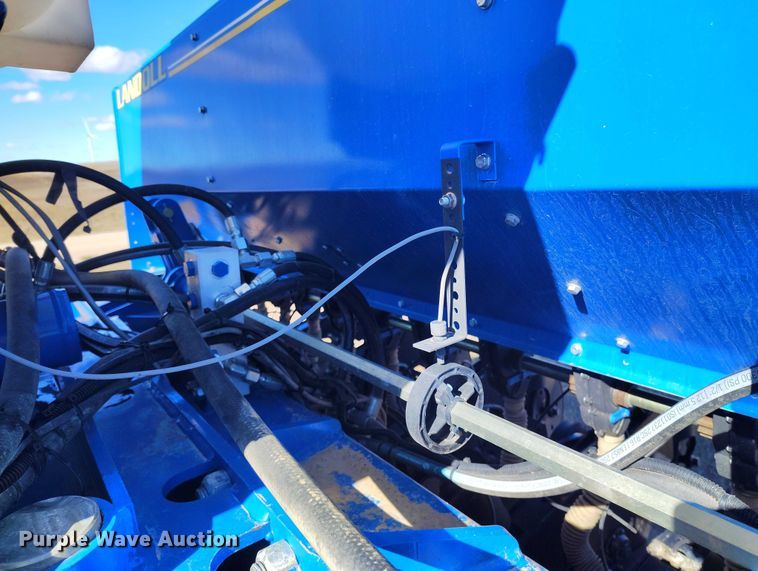 image for item IP9738 2015 Landoll 5531-40X10 grain drill