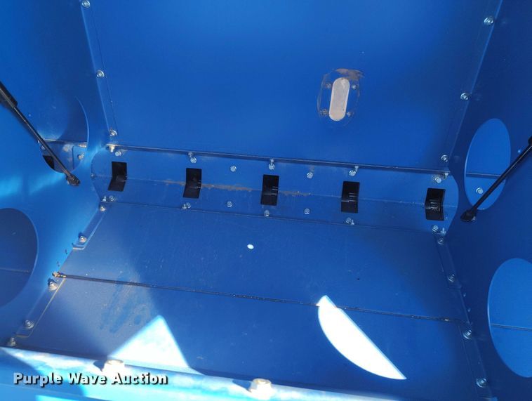 image for item IP9738 2015 Landoll 5531-40X10 grain drill