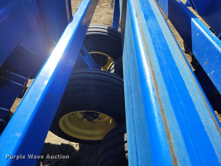 image for item IP9738 2015 Landoll 5531-40X10 grain drill