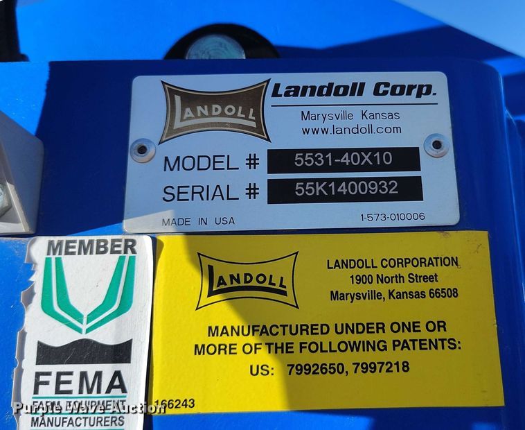 image for item IP9738 2015 Landoll 5531-40X10 grain drill