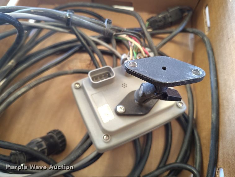 image for item IP9738 2015 Landoll 5531-40X10 grain drill