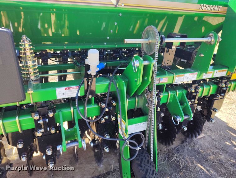 image for item IP9739 2023 Great Plains 3P806NT no-till grain drill