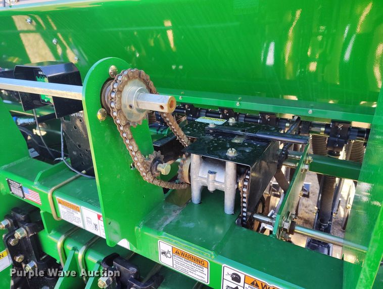 image for item IP9739 2023 Great Plains 3P806NT no-till grain drill