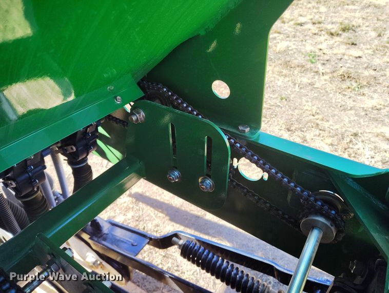 image for item IP9739 2023 Great Plains 3P806NT no-till grain drill