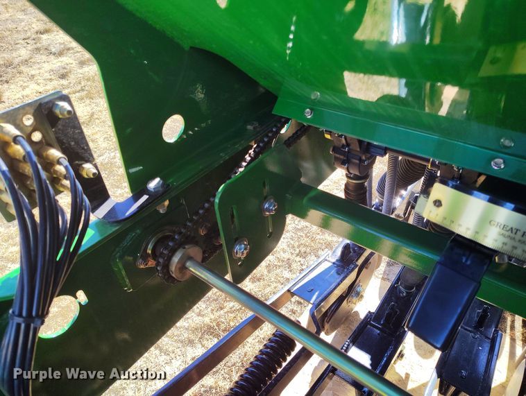 image for item IP9739 2023 Great Plains 3P806NT no-till grain drill