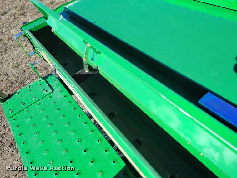 image for item IP9739 2023 Great Plains 3P806NT no-till grain drill