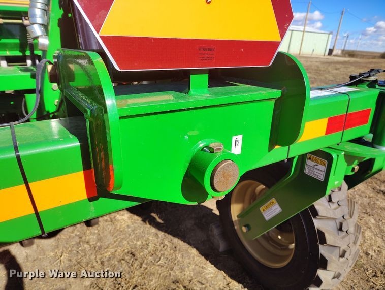 image for item IP9739 2023 Great Plains 3P806NT no-till grain drill