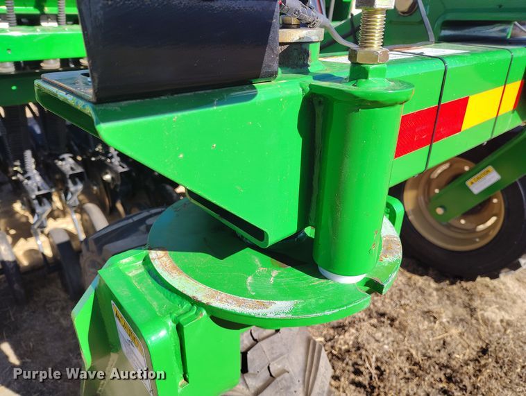 image for item IP9739 2023 Great Plains 3P806NT no-till grain drill