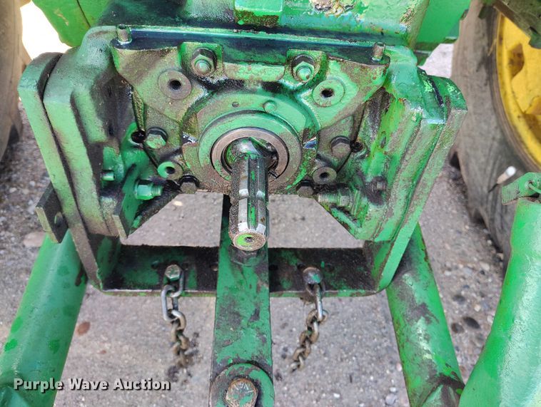 image for item IP9740 1961 John Deere 4010 tractor