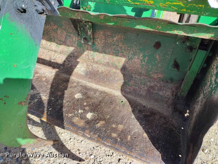 image for item IP9740 1961 John Deere 4010 tractor