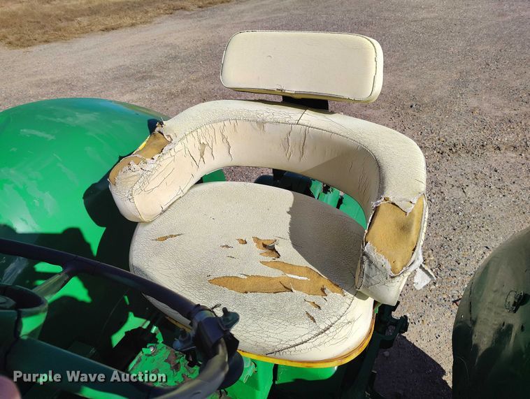 image for item IP9740 1961 John Deere 4010 tractor