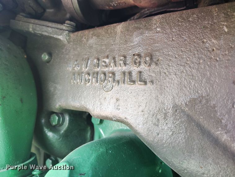 image for item IP9741 1962 John Deere 4010 tractor