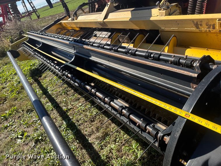 image for item NA9819 New Holland 16HS swather / windrower