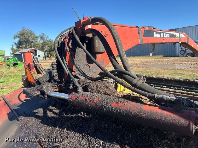 image for item NA9819 New Holland 16HS swather / windrower