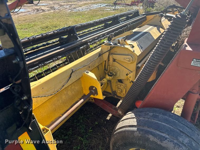 image for item NA9819 New Holland 16HS swather / windrower