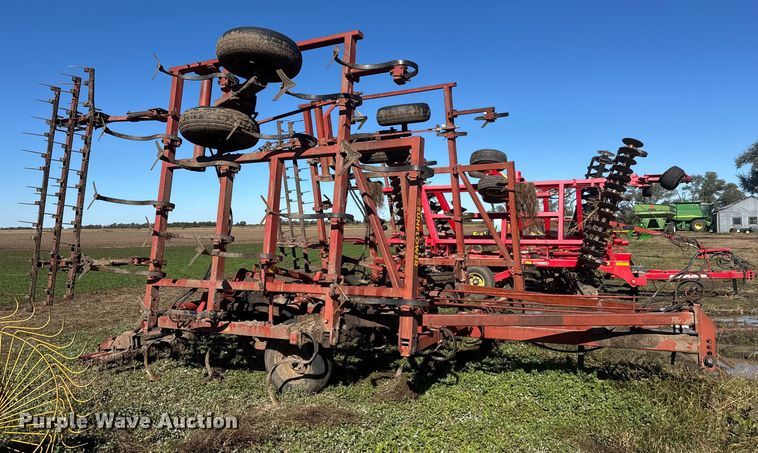 image for item NA9821 Sunflower 533127 field cultivator