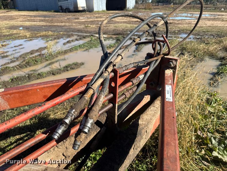 image for item NA9821 Sunflower 533127 field cultivator