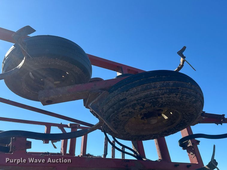 image for item NA9821 Sunflower 533127 field cultivator