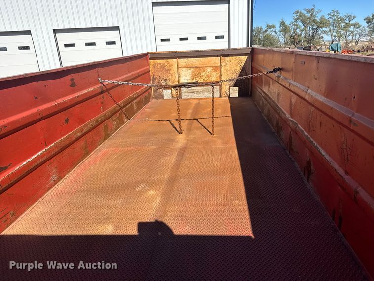 image for item NA9823 1972 Chevrolet C/50 grain truck