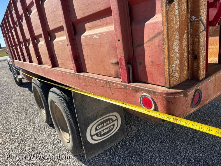 image for item NA9823 1972 Chevrolet C/50 grain truck