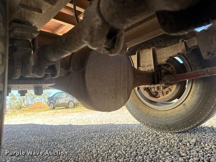 image for item NA9823 1972 Chevrolet C/50 grain truck