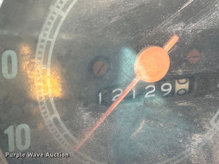 image for item NA9823 1972 Chevrolet C/50 grain truck