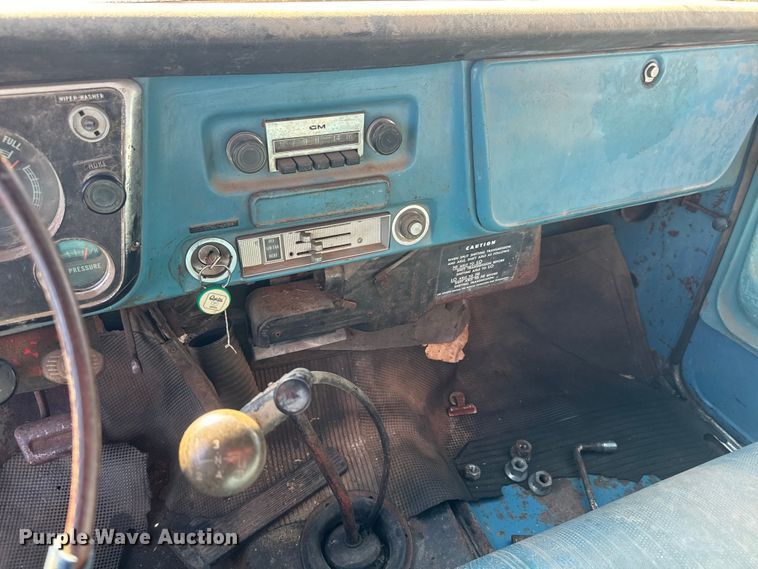 image for item NA9823 1972 Chevrolet C/50 grain truck