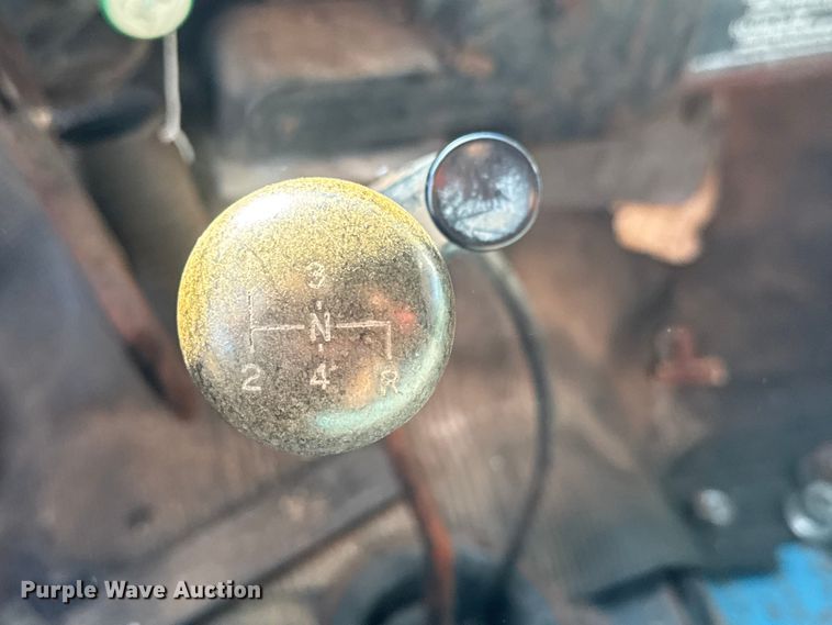 image for item NA9823 1972 Chevrolet C/50 grain truck