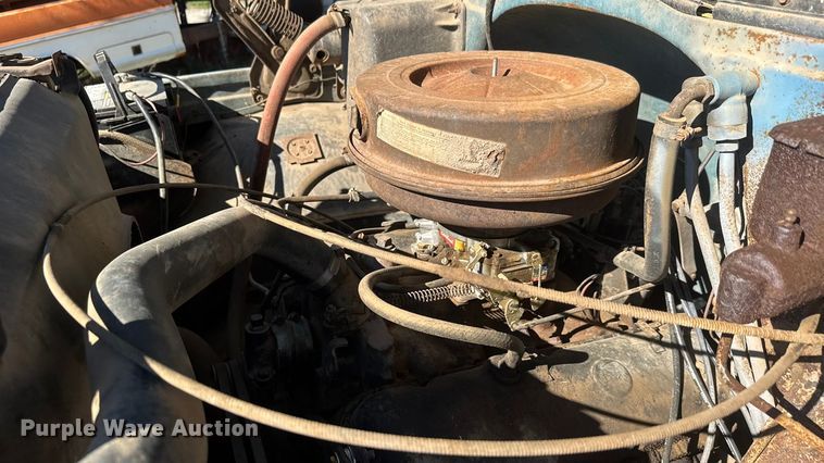 image for item NA9823 1972 Chevrolet C/50 grain truck